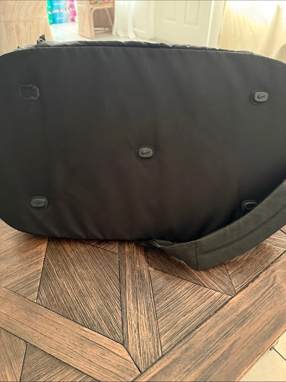 Nike Golf Black & Gray Duffel Bag NWT Adjustable Strap